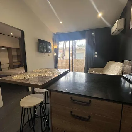 2 Pieces - Cap D'agde - Ct271-046 * Agde